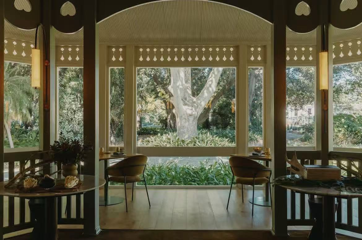 Garden dining at Restaurant Botanic ADL
